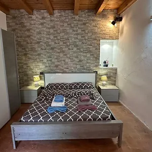 In Centro Storico A 15 Min Dal D'iseo - Free Wi-fi - Ac Appartamento Pallazzolo sullʼOglio